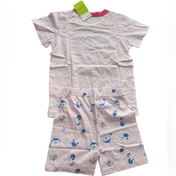 NWT 2 Girls 2 piece short set Size 4T Shirt with matching shorts - Picture 6 of 17